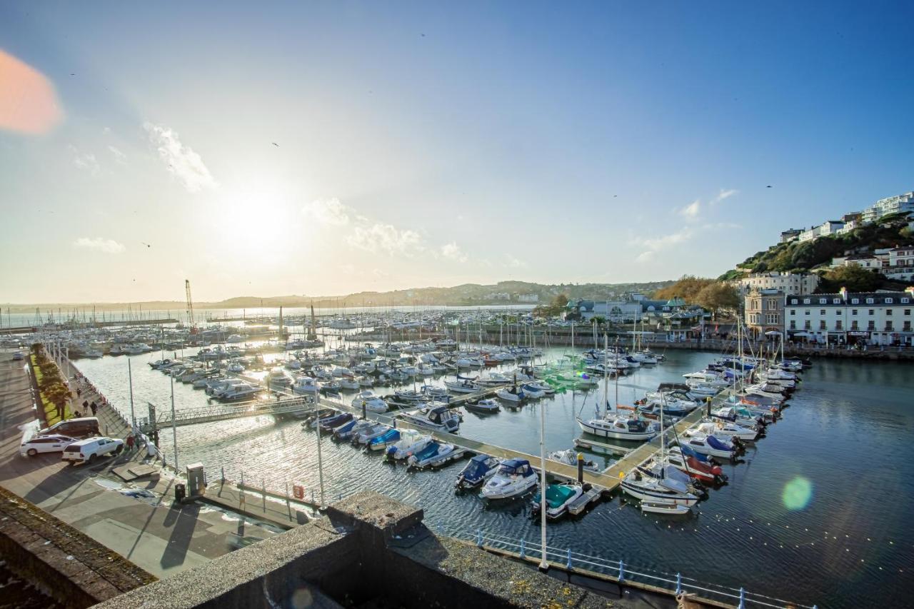 Elegant Fresh Spacious Two Bed Apartment - Juliet Balcony - Sea, Marina, Harbour Views, English Riviera Clock Tower Torquay Exterior foto
